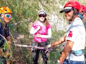 Taller de Uso de Cuerda y maniobras para emergencias en montaña.